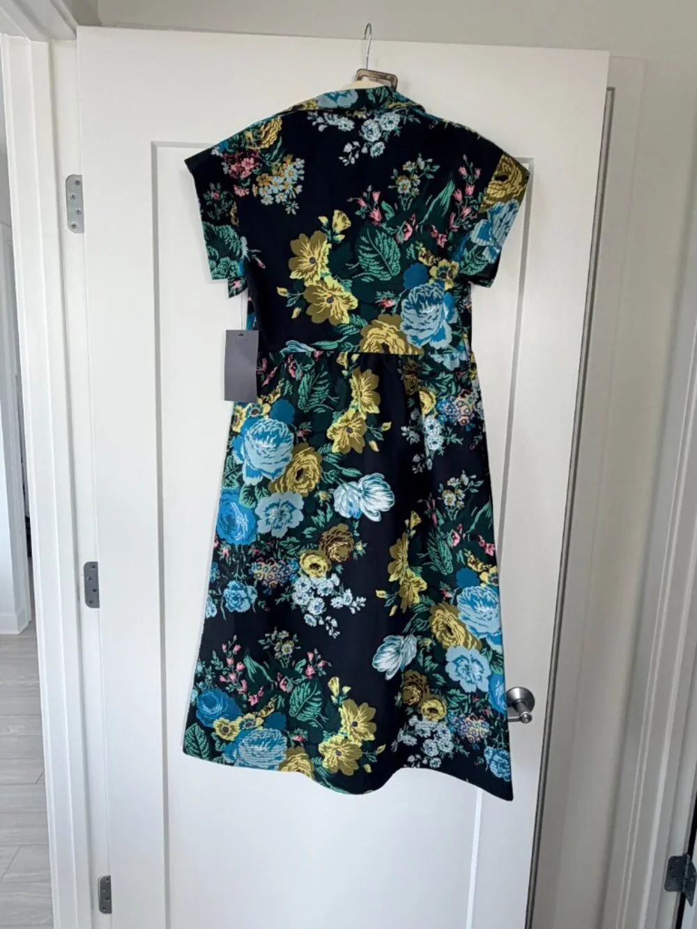 Tuckernuck Black Verdant Floral Placed Print Chloe Dress Black Bouquet Floral - Picture 3 of 4